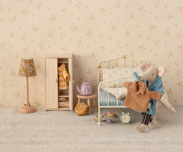 Camisa y pantalones a rayas - ratoncito papá