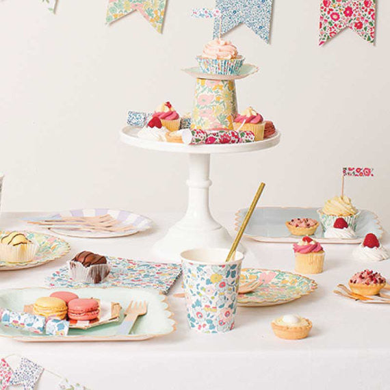 Liberty Betsy cupcake kit - Miss Coppelia