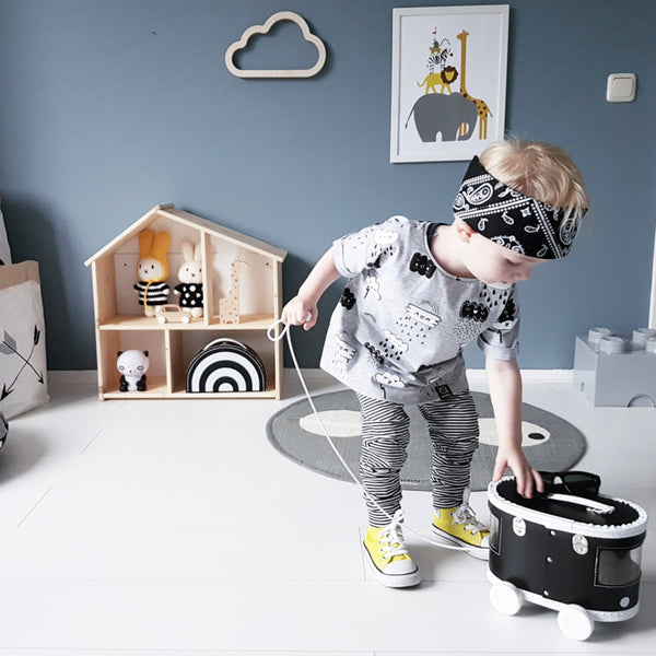 Caja Tranvía con ruedas - negro - Miss Coppelia